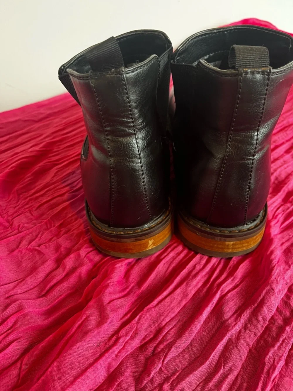 Men's Black Leather Chukka Boots - Classic Slip-On Style